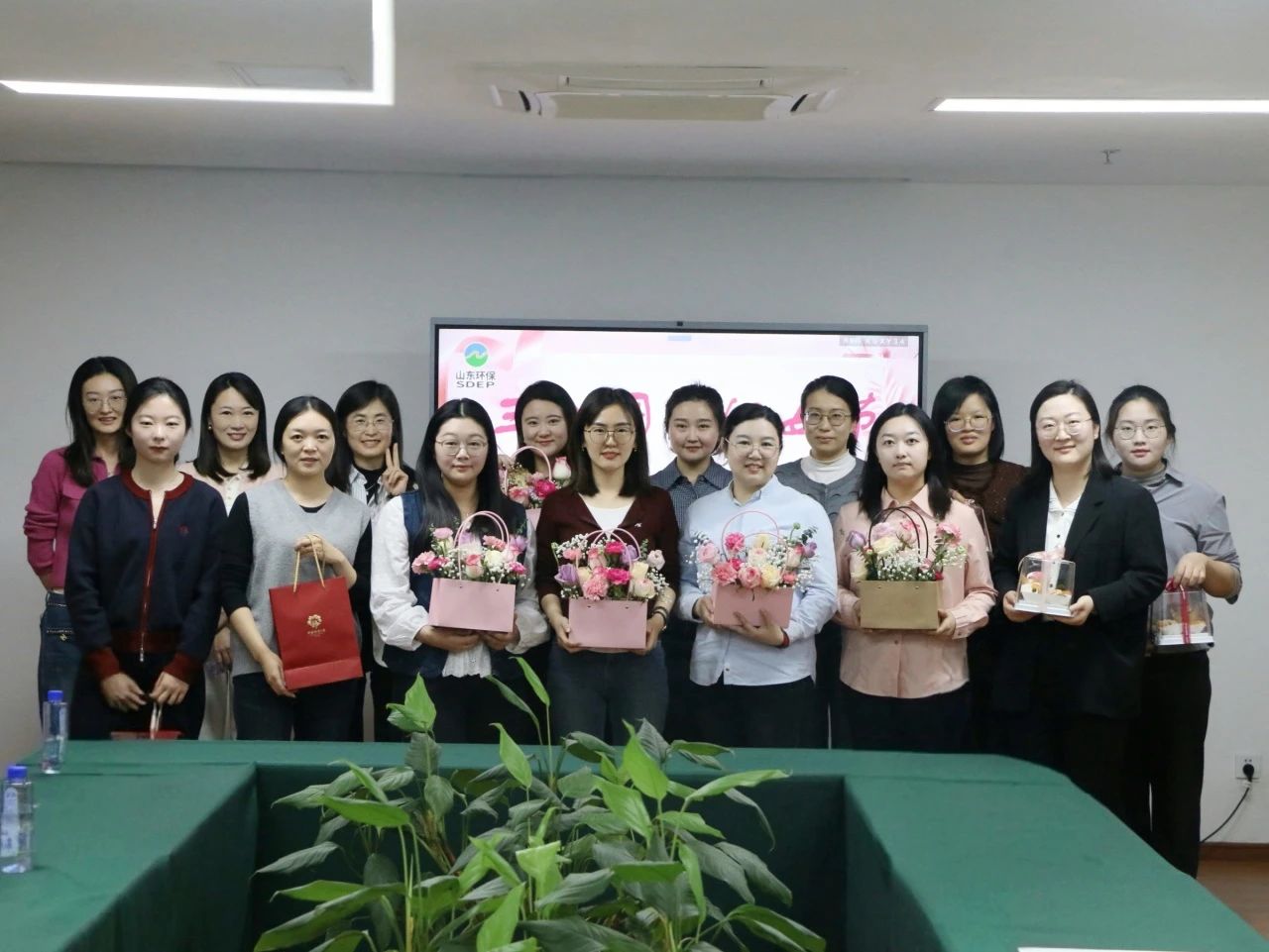 1743648964378510.jpeg 48ff0c8e04eddb681a9e046338a76240.jpeg